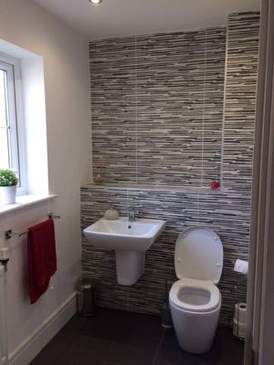 En-suite- click for photo gallery